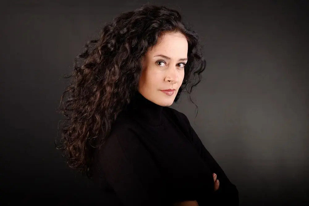 Simona Šaturová