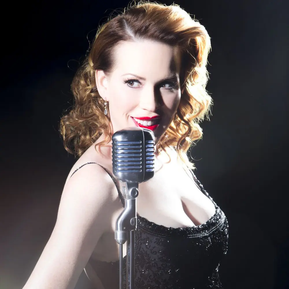 Molly Ringwald