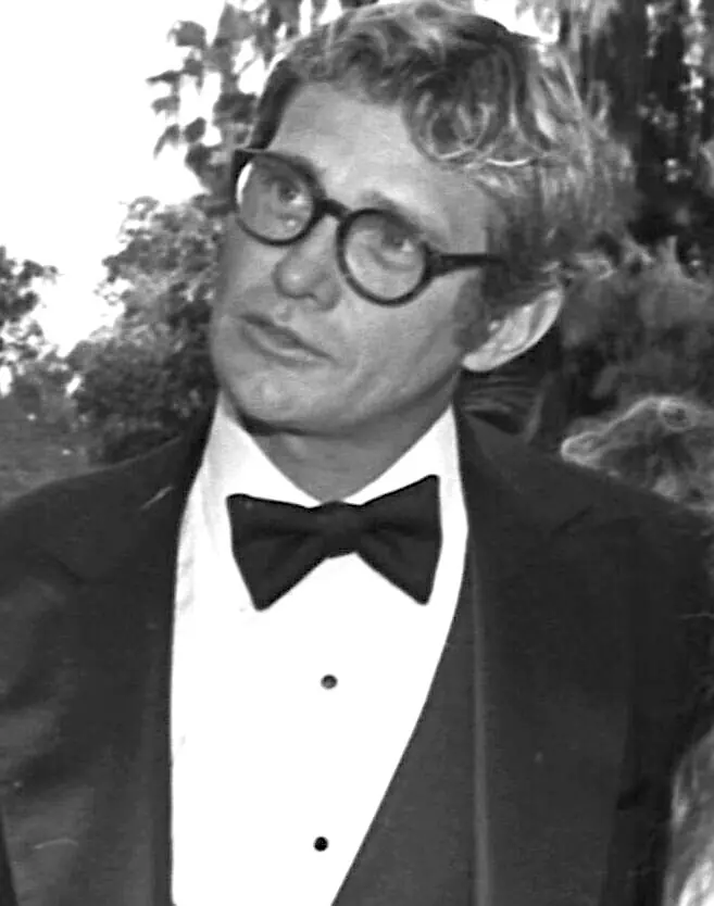 Bo Hopkins