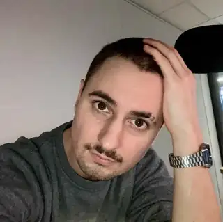 pivoňka + Lichnovský