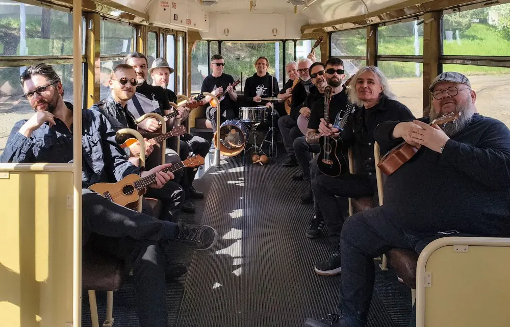 Ukulele Orchestra jako Brno — Bounty Rock Cafe, Olomouc