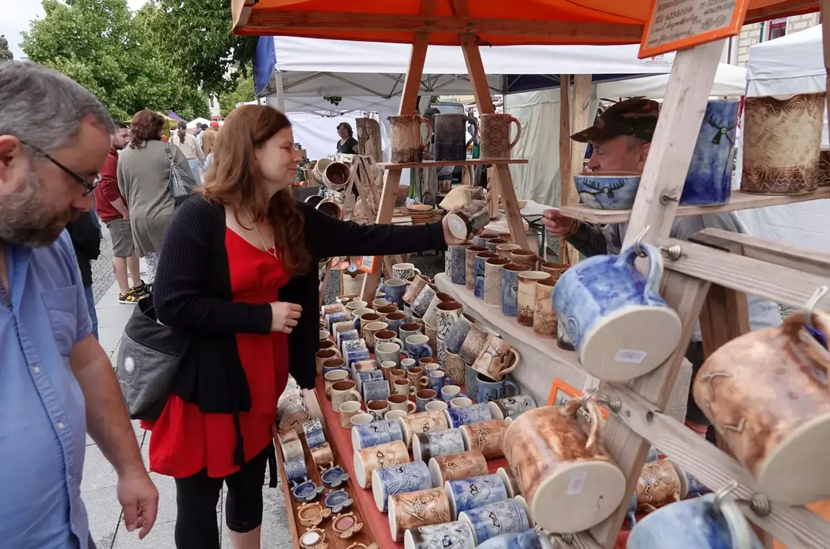 Autumn Pottery and Crafts Market in Beroun 2026 — Husovo Square, Beroun