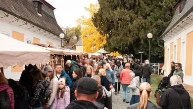 Podzimní jarmark na zámku Kozel — Státní zámek Kozel, Šťáhlavy