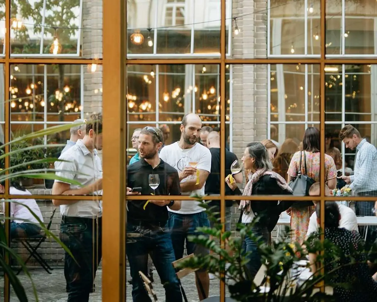 Bubbles: Informal Networking — Opero, Prague