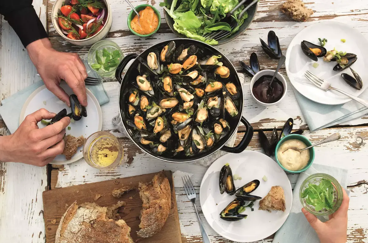 Mussel Week na Šeberáku — Restaurace Šeberák, Praha