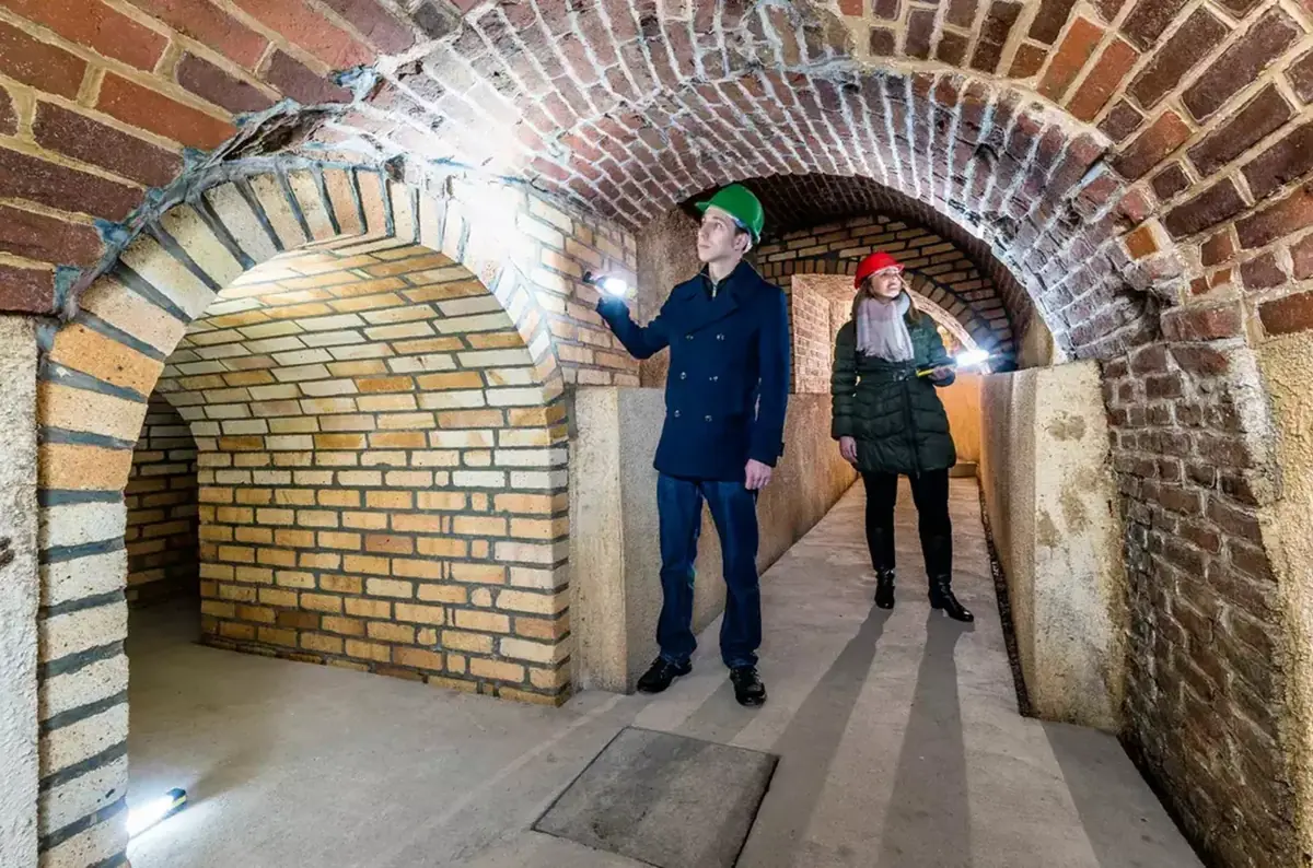 Plzeňské historické podzemí za svitu baterek 2026 — Plzeňské historické podzemí, Plzeň