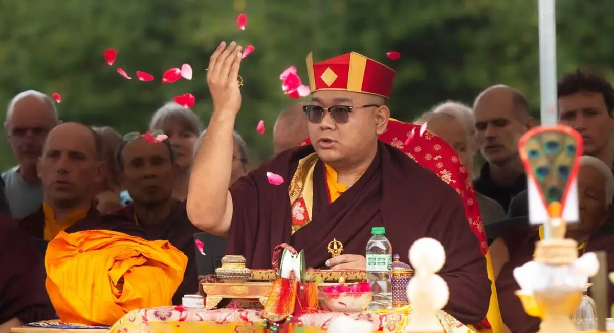 Jamgon Kongtrul Rinpoche in Olomouc — Olomouc – různá místa, Olomouc
