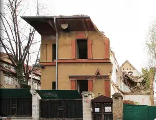 Slavné a prázdné vinohradské vily