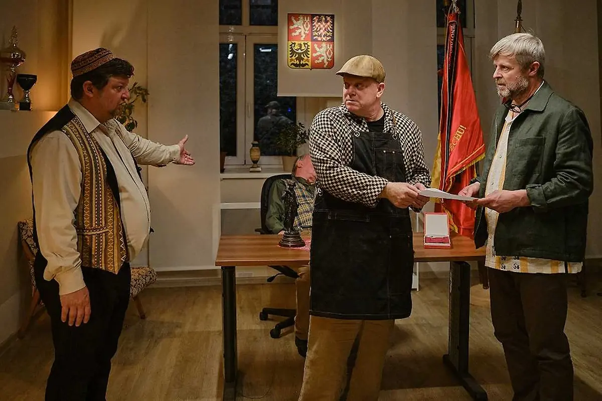Proč bychom se nezabili — Kino Dlabačov, Praha