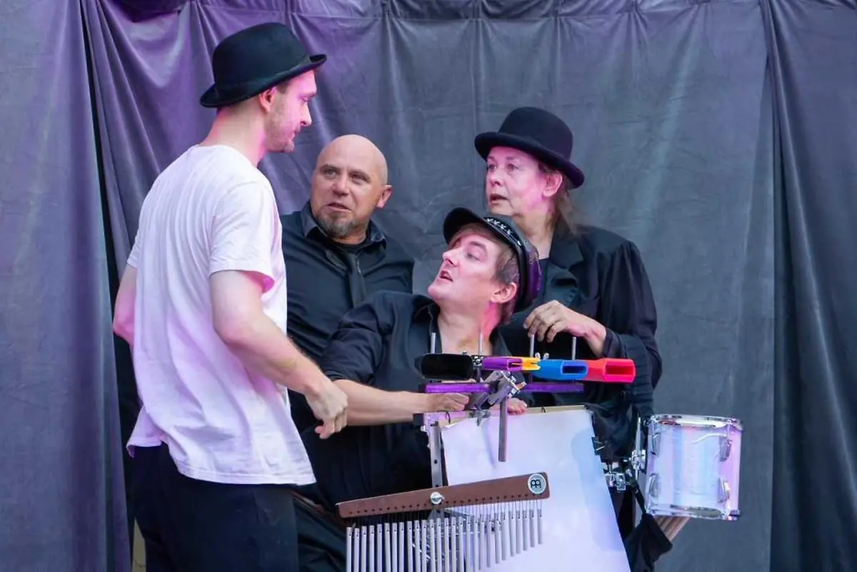 Tatko Ubu — Divadelné štúdio Disk, 917 01 Trnava