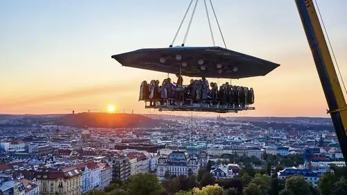 PREMIUM Lunch In The Sky