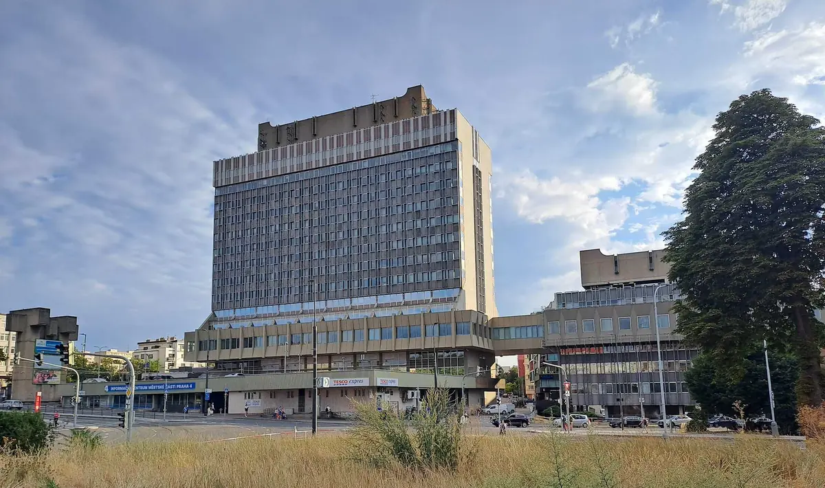 Панкрацкая пань — Парк на Панкраци, Прага
