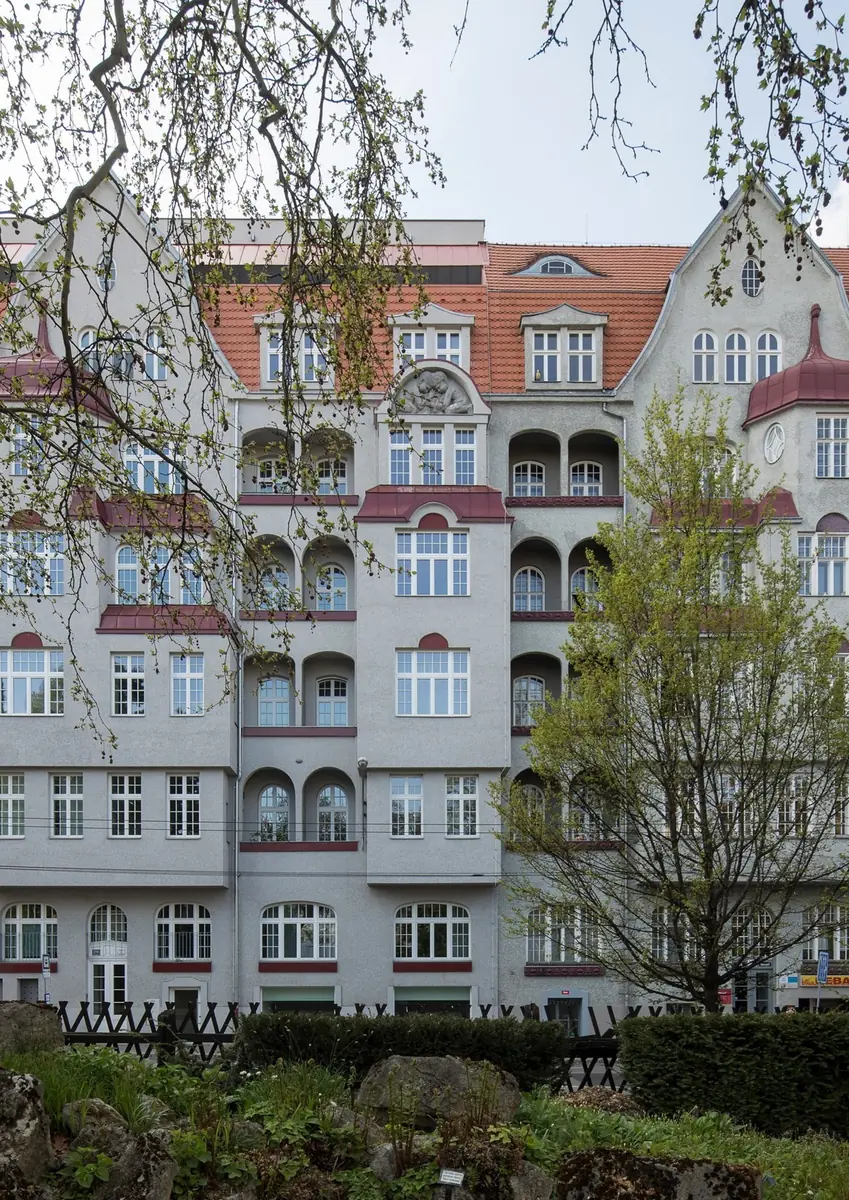 Josef Müller, inovátor brněnské architektury po roce 1900 — Dům umění města Brna, Brno