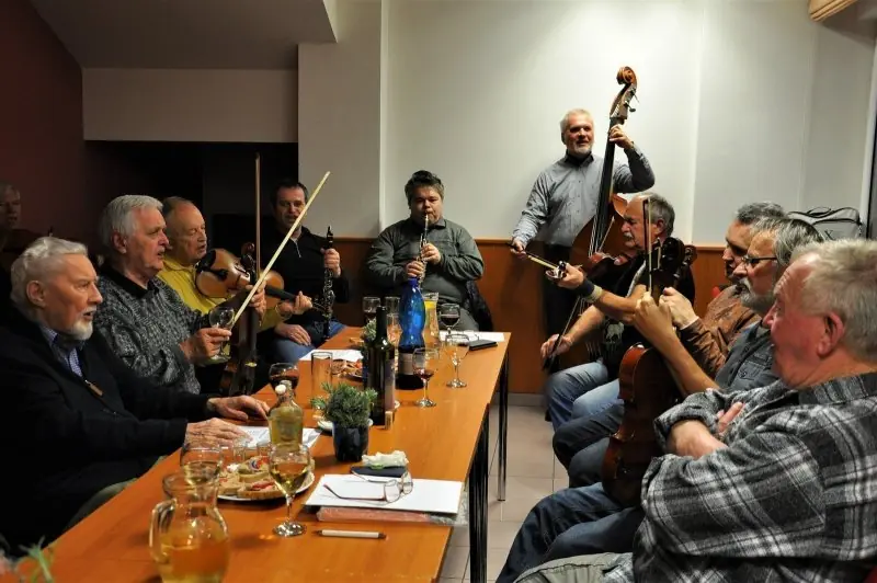 Hudci Pondělníci a jejich přátelé: Jedeme dál... — Kulturní dům, Uherské Hradiště