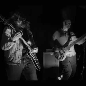 We stood like kings (post-rock, Belgium) // Červen (post-rock, math-rock) — Café Na půl cesty, Prag