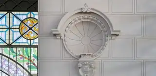 Восстановление в руках мастеров