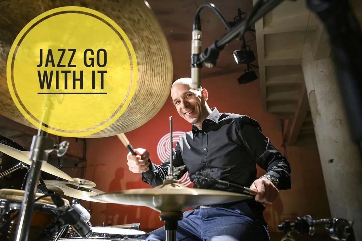 JAZZ GO WITH IT modern jazz - g,b,dr — Agharta Jazz Centrum, Praha