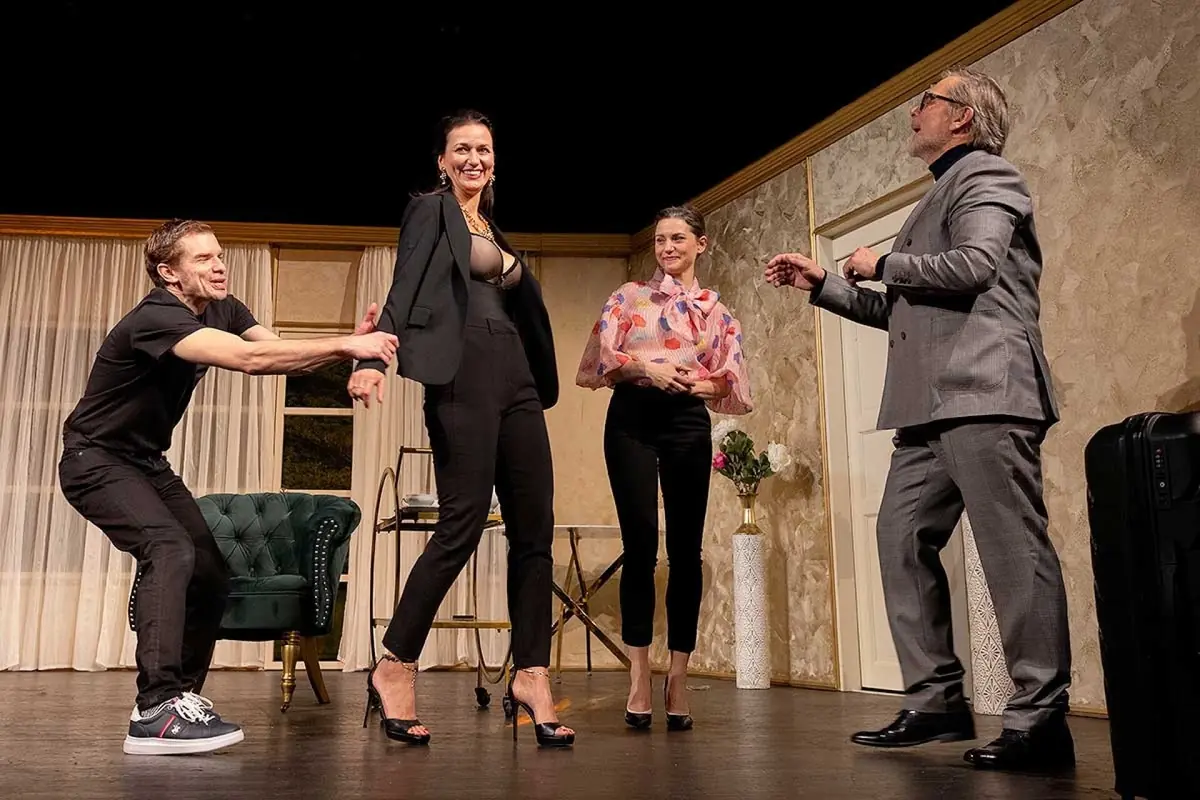 Divadelní představení: Až naprší a uschne — Kino Mže, Tachov