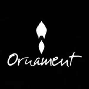 Ornament — Chapeau Rouge, Praha