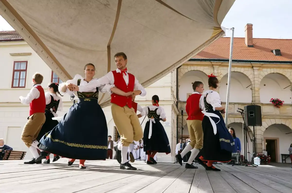 Dny česko-německé kultury v Moravské Třebové 2026 — Společnost česko-německého porozumění Walthera Hensela o.s., Moravská Třebová