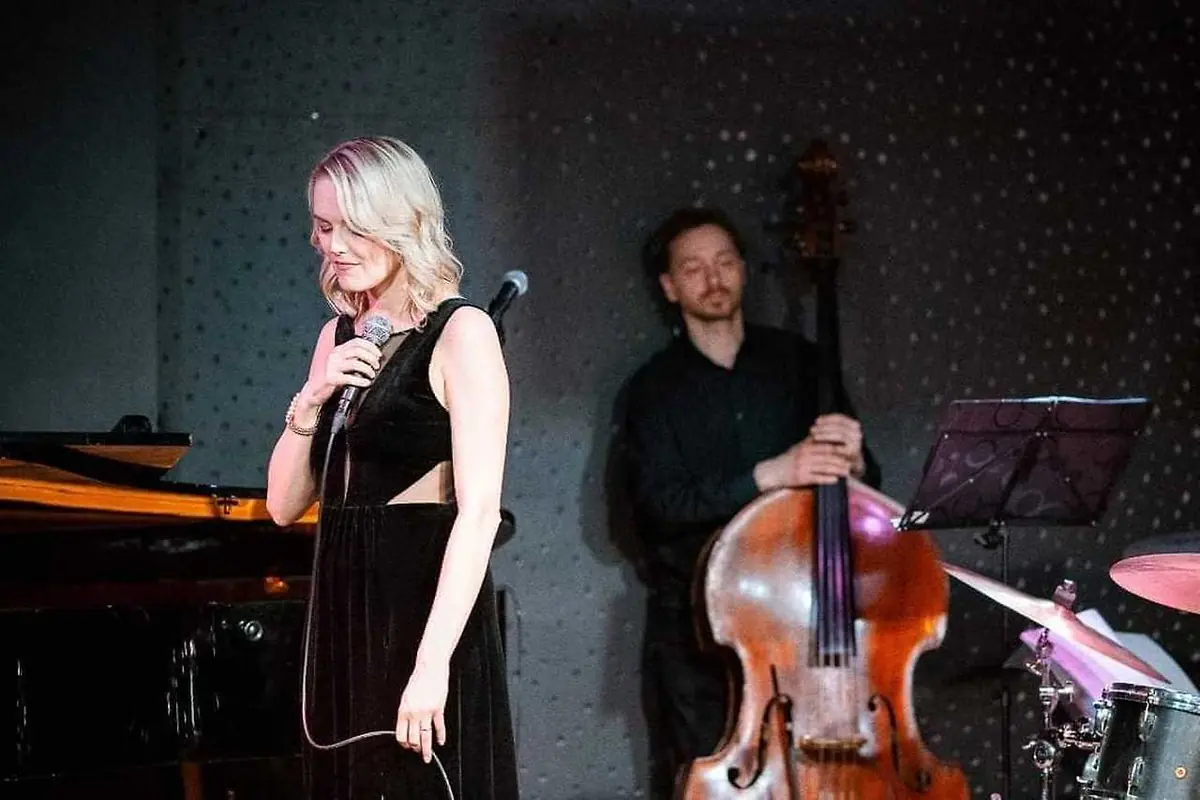 Veronika & The Band — U Staré paní Jazz & Cocktail Club, Praha
