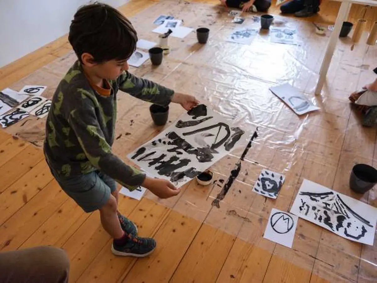 Dílna pro děti 6-9 let s dospělými k expozici Umění Asie napříč prostorem a časem: Cesta přes hory — Salmovský palác, Praha