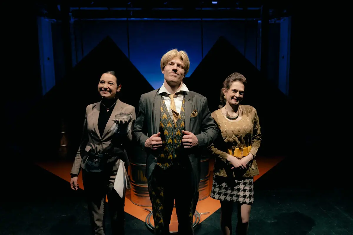 Biedermann and the Arsonists — Disk Theatre, Prague