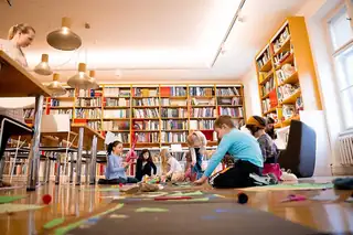 Sobotní ateliér: Práce v papíře