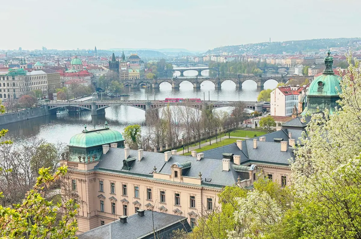 Letná – procházka časem a příběhy — Chotkovy sady, Praha