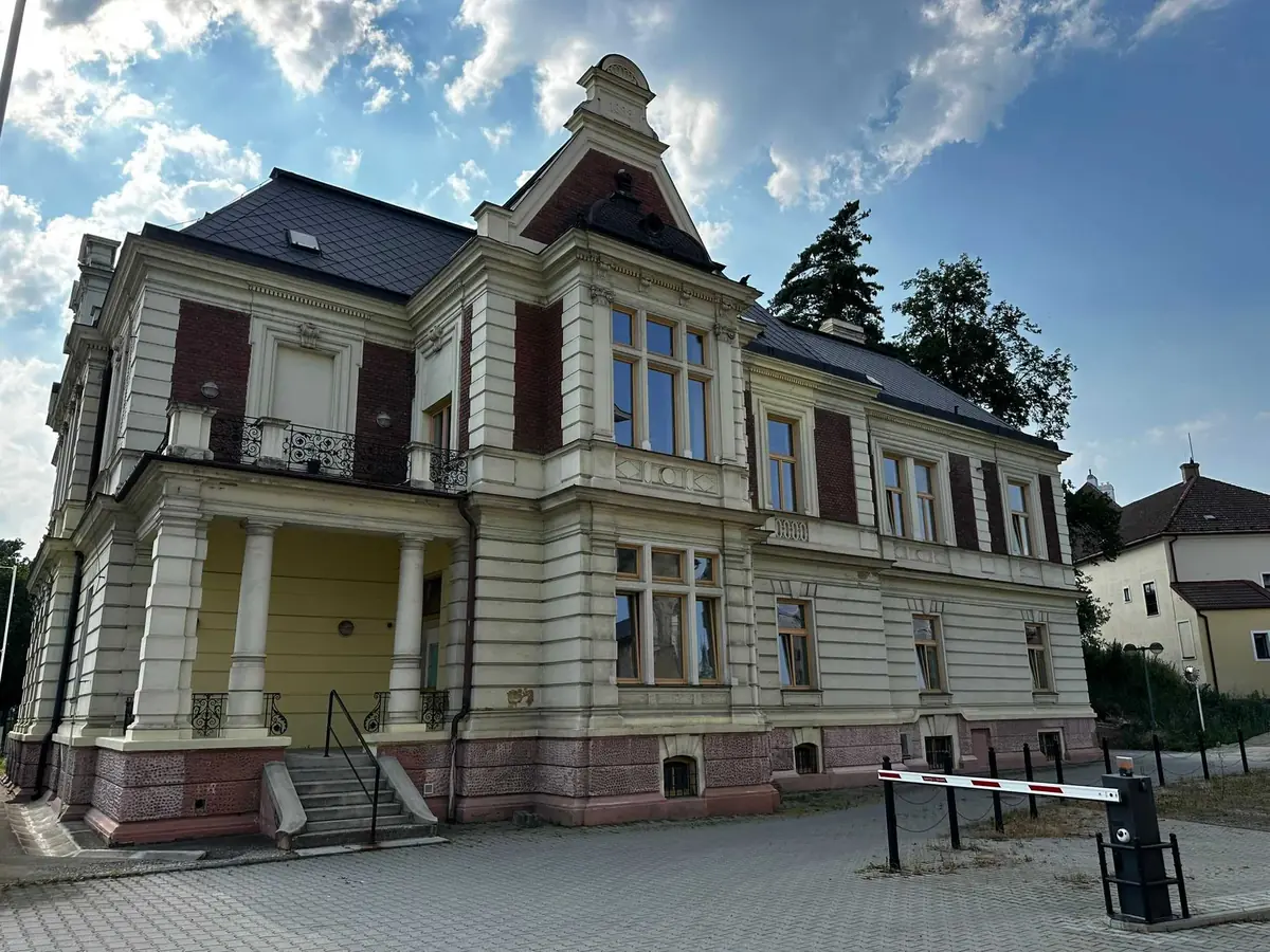Den Architektury: Krnov – Vila Rudolfa Larische — Vila Rudolfa Larische, Krnov
