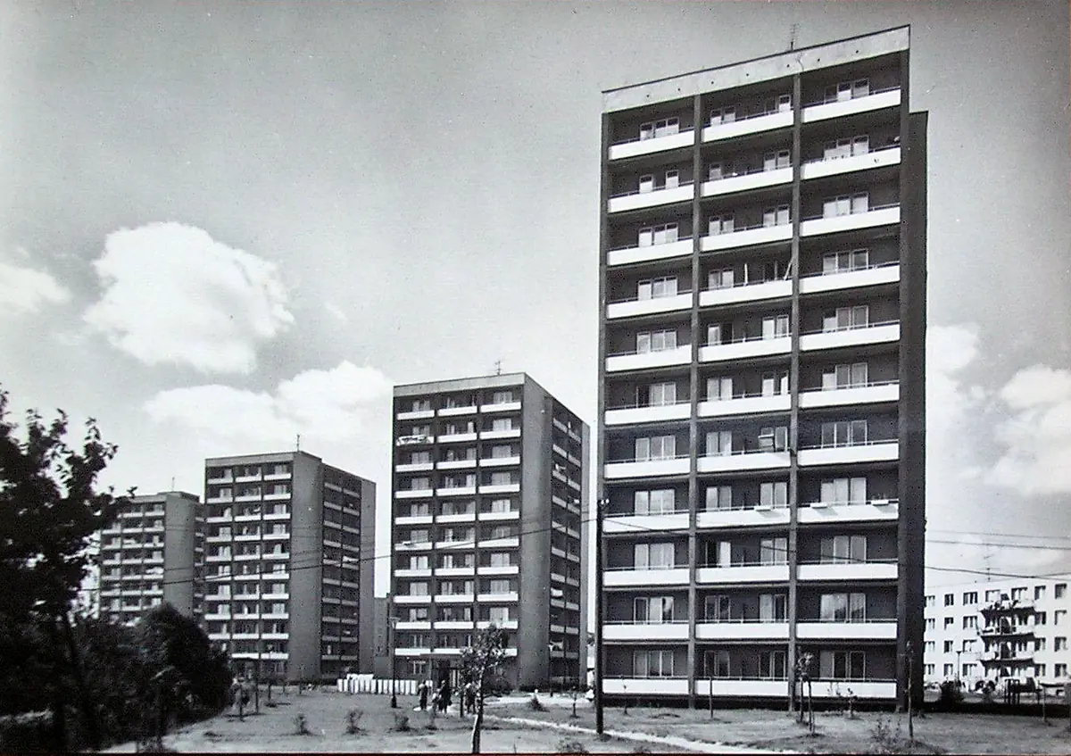 Přednáška LUDWIG MIES VAN DER ROHE – 140 LET OD NAROZENÍ — Klub Art, Opava