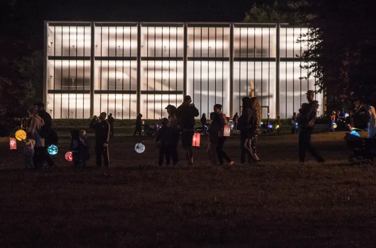 Lampionový průvod s ohňovou show ve Zlíně 2026 — Živý Zlín - kulturní a kreativní centrum, p. o., Zlín