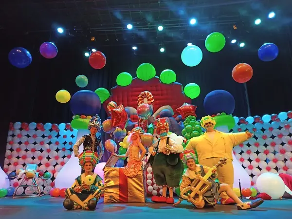 Funny Ballons Show — Adalbertinum, Velký sál, Hradec Králové
