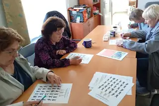 senioři v parku 7. a 21.10.