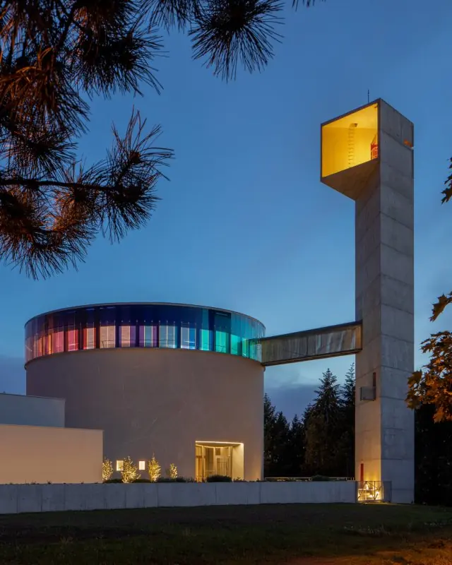 S Markem Janem Štěpánem do Kostela blahoslavené Marie Restituty — 45 000 l: Objem pro angažovanou architekturu, Brno