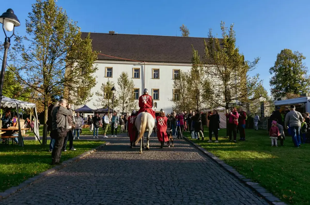 Svatováclavské vinobraní ve Šluknově 2026 — Šluknovský zámek, Šluknov