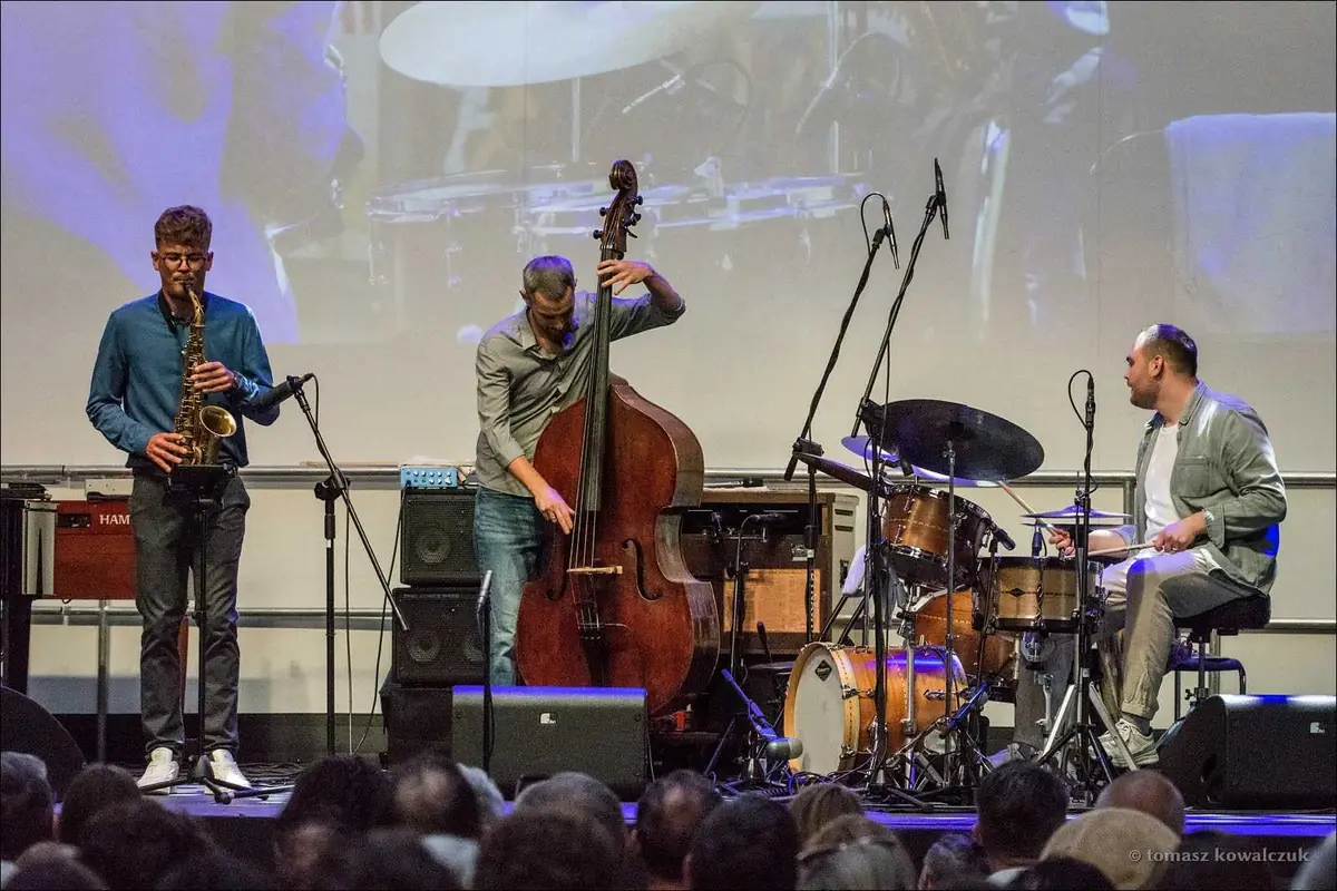 Mike Parker Trio — R.A.M. - Rampa Art Movements, Jablonec nad Nisou