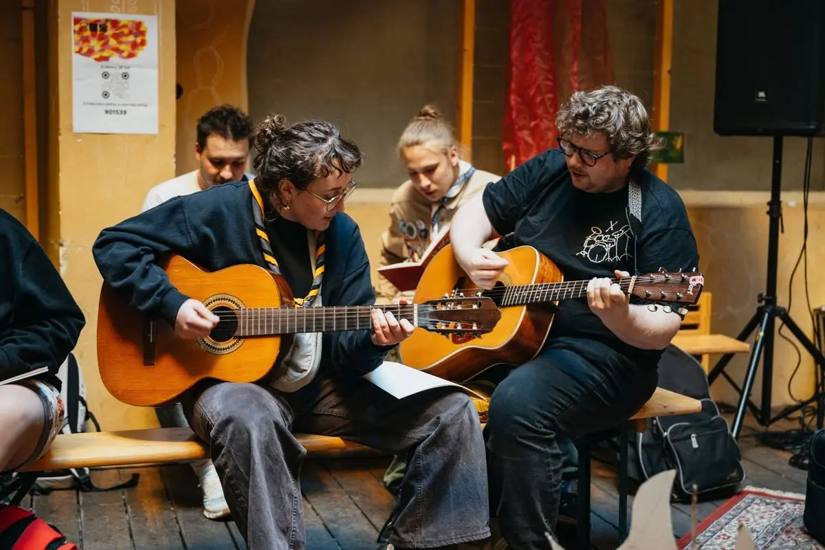 Hudební jam ve Skauťáku 𝄞 — Skauťák, místnost Minuta, 1. patro, Praha