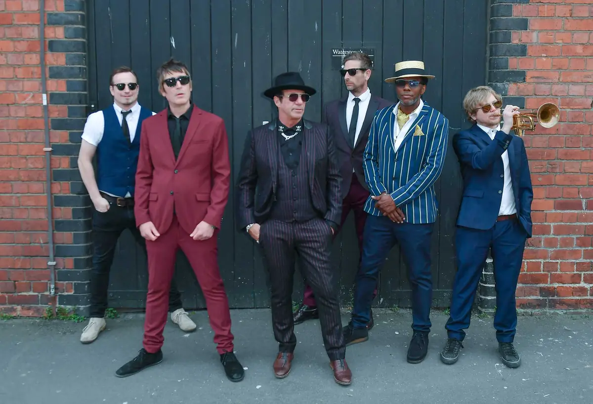 Dub Pistols + support: MikkiM — Lucerna Music Bar, Praha