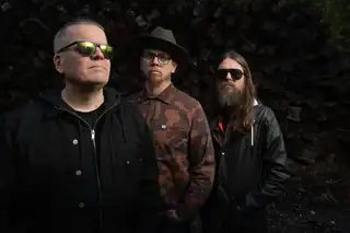 Monolord + Mars Red Sky