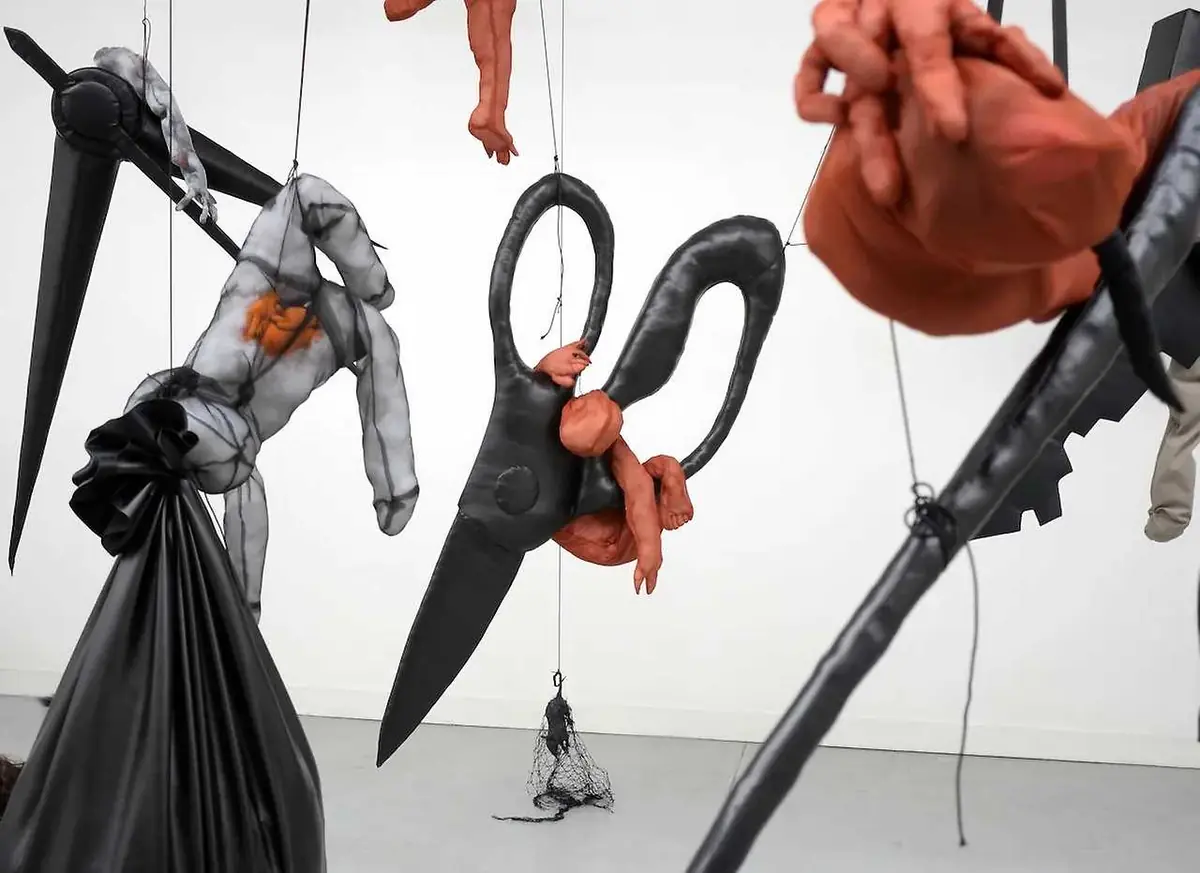 Komentovka: Tragikomedie — Kunsthalle Praha, Praha
