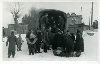 Výstava MUSELI ODEJÍT / VYSÍDLENÍ NĚMECKÉHO OBYVATELSTVA Z OPAVSKA 1945–1946
