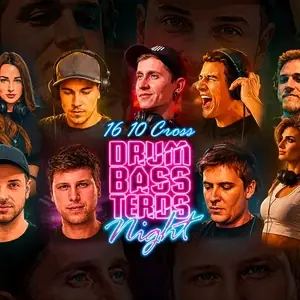 R-Flyer — Cross Club, Prague