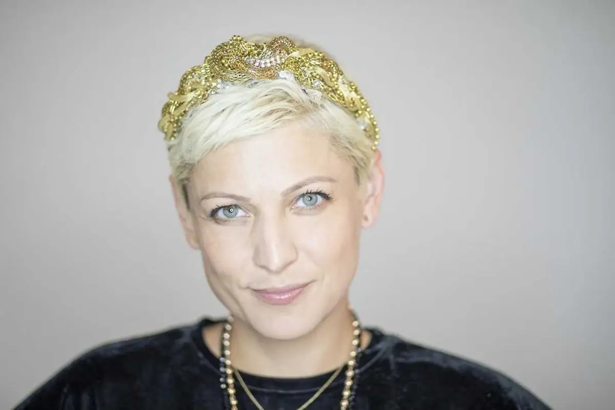 Adéla Elbel: Trojjediná — KC Rychta Klecany, Klecany