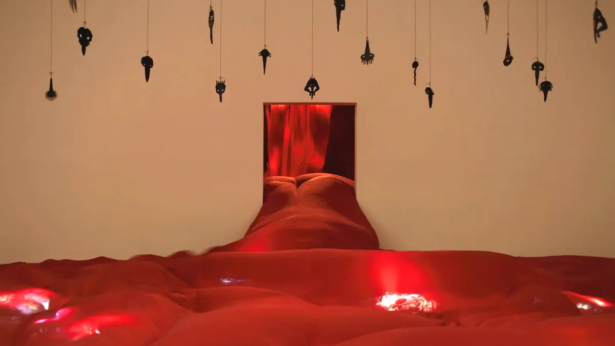 Annette Messager - Tragikomödie — Kunsthalle Prag, Prag