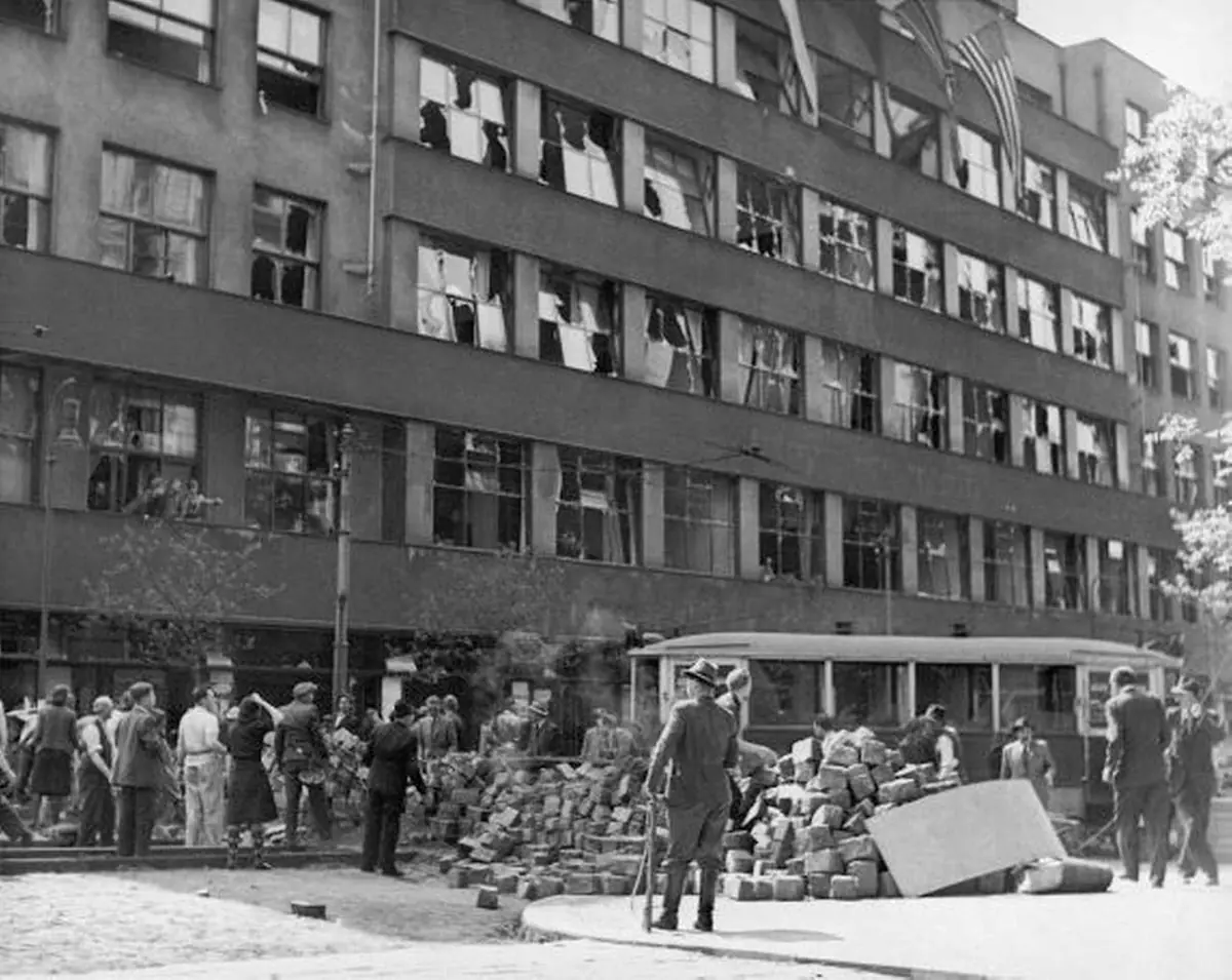 Kommentierter Spaziergang: Vinohrady im Protektorat — Studio 1 - Tschechischer Rundfunk, Prag