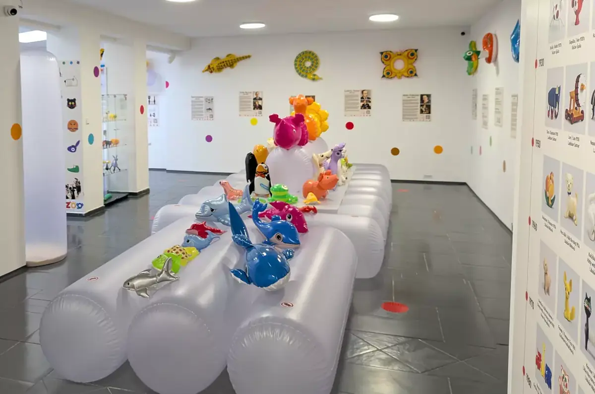 Design Zoo – Galerie 100 let českého designu hraček inspirovaných zvířaty — design ZOO, Dvůr Králové nad Labem