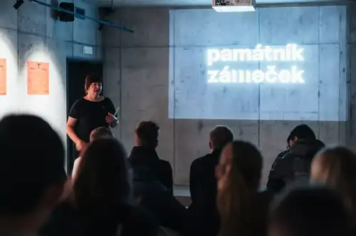 Komentovaná prohlídka Památníku Zámeček v angličtině