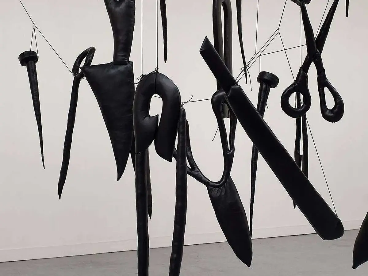 Kuratorenkommentar: Tragikomödie mit Theo Carnegy-Tane (ENG) — Kunsthalle Prag, Prag