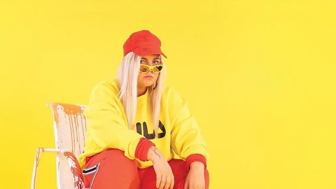 Tones and I (AU) — Roxy, Prague